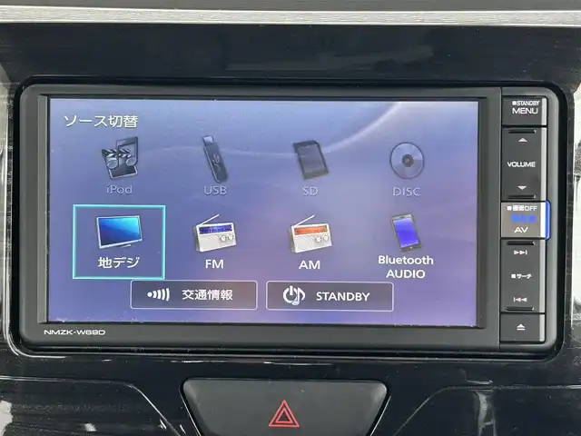 ダイハツ タント X VS SAⅢ 茨城県 2019(令1)年 1.2万km レーザーブルークリスタルシャイン ワンオーナー/純正メモリナビ/全方位カメラ/パノラミックビューモニター/両側パワースライドドア/LEDヘッドライト/シートヒーター/フルセグTV/純正アルミホイール/純正フロアマット/ベンチシート/コーナーセンサー/オートライト/保証書/取扱説明書