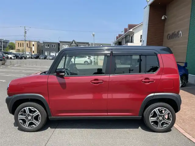 スズキ ハスラー X 道央・札幌 2018(平30)年 2.6万km フェニックスレッドパール/ブルーイッシュブラックパール 登録時走行距離26/040ｋｍ/ワンオーナー/　４　Ｗ　Ｄ　/寒冷地仕様/純正オーディオ(CD/FM/AM/BT/USB)/アイドリングストップ/ウィンカーミラー/ドアバイザー/プッシュスタート/スペアキー×１/純正フロアマット/シートヒーター（運転席/助手席）/横滑り防止装置/レーンキープアシスト/盗難防止装置/衝突軽減ブレーキ/オートライト/ダウンヒルアシストコントロール/社外エンジンスターター/フォグランプ/ステアリングスイッチ/電動格納ミラー/バニティミラー/積込冬タイヤ（社外AW/165/60/R15/23年製/溝7ｍｍ）