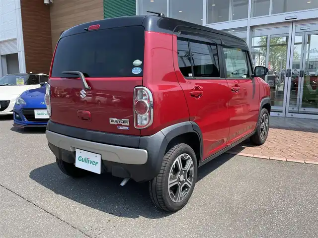 スズキ ハスラー X 道央・札幌 2018(平30)年 2.6万km フェニックスレッドパール/ブルーイッシュブラックパール 登録時走行距離26/040ｋｍ/ワンオーナー/　４　Ｗ　Ｄ　/寒冷地仕様/純正オーディオ(CD/FM/AM/BT/USB)/アイドリングストップ/ウィンカーミラー/ドアバイザー/プッシュスタート/スペアキー×１/純正フロアマット/シートヒーター（運転席/助手席）/横滑り防止装置/レーンキープアシスト/盗難防止装置/衝突軽減ブレーキ/オートライト/ダウンヒルアシストコントロール/社外エンジンスターター/フォグランプ/ステアリングスイッチ/電動格納ミラー/バニティミラー/積込冬タイヤ（社外AW/165/60/R15/23年製/溝7ｍｍ）