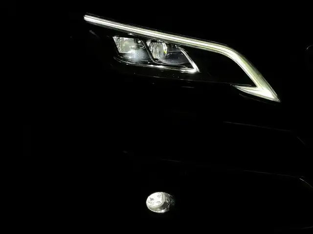 トヨタ クラウン ハイブリッド RS アドバンス 群馬県 2019(平31)年 6.6万km プレシャスブラックパール モデリスタエアロ/マイコン制御チルト＆スライド電動ムーンルーフ/（挟み込み防止機能＋パワーOFF後作動機能付）/18インチAW(ブラックスパッタリング塗装/RS仕様専用)/デジタルインナーミラー/レザーシートパッケージ/　・本革シート/　・シートベンチレーション/＝＝＝＝＝/純正8インチナビ　/・Blu-ray/DVD/CD/microSD/サウンドライブラリー/USB/AUX（音声）入力端子/地上デジタTV/Bluetooth（ハンズフリー・オーディオ）/音声認識/Miracast/Wi-Fi 接続対応/バックカメラ /黒本革シート/パワーシート /ポジションメモリー/シートヒーター /シートベンチレーション/ステアリングヒーター/トヨタセーフティセンス/・プリクラッシュセーフティ/・レーントレーシングアシスト/・レーダークルーズコントロール（全車速追従機能付）/・ロードサインアシスト/・アダプティブハイビームシステム/・先行車発進告知機能/・ブラインドスポットモニター/・インテリジェントクリアランスソナー/ドライブレコーダー/ヘッドアップディスプレイ/ETC