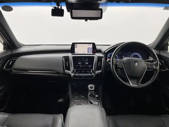 トヨタ クラウン ハイブリッド RS アドバンス 群馬県 2019(平31)年 6.6万km プレシャスブラックパール モデリスタエアロ/マイコン制御チルト＆スライド電動ムーンルーフ/（挟み込み防止機能＋パワーOFF後作動機能付）/18インチAW(ブラックスパッタリング塗装/RS仕様専用)/デジタルインナーミラー/レザーシートパッケージ/　・本革シート/　・シートベンチレーション/＝＝＝＝＝/純正8インチナビ　/・Blu-ray/DVD/CD/microSD/サウンドライブラリー/USB/AUX（音声）入力端子/地上デジタTV/Bluetooth（ハンズフリー・オーディオ）/音声認識/Miracast/Wi-Fi 接続対応/バックカメラ /黒本革シート/パワーシート /ポジションメモリー/シートヒーター /シートベンチレーション/ステアリングヒーター/トヨタセーフティセンス/・プリクラッシュセーフティ/・レーントレーシングアシスト/・レーダークルーズコントロール（全車速追従機能付）/・ロードサインアシスト/・アダプティブハイビームシステム/・先行車発進告知機能/・ブラインドスポットモニター/・インテリジェントクリアランスソナー/ドライブレコーダー/ヘッドアップディスプレイ/ETC