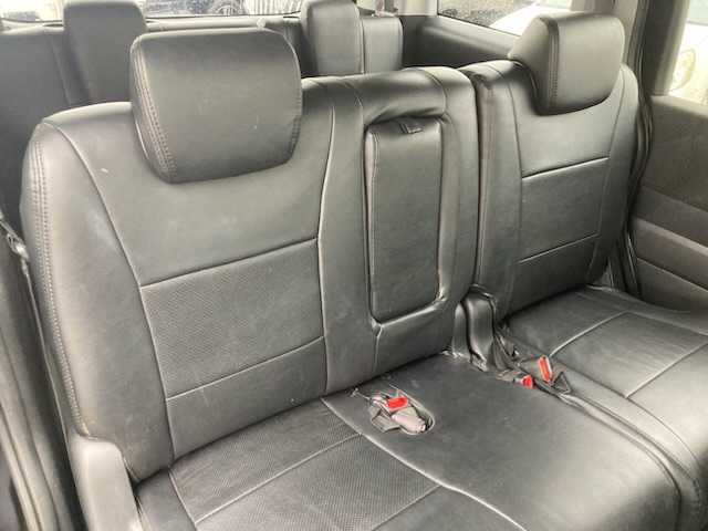 ホンダ ステップワゴン スパーダ S 三重県 2011(平23)年 8.9万km プレミアムブラキッシュパール 【(株)IDOMが運営する【じしゃロン四日市店】の自社ローン対象車両になります。こちらは現金ご利用時の価格です。自社ローンご希望の方は別途その旨お申付け下さい。】/純正HDDナビ（CD/DVD/AM/FM）/フルセグTV/片側パワースライドドア/バックカメラ/純正16インチAW/スマートキー/キセノンライト/純正フロアマット