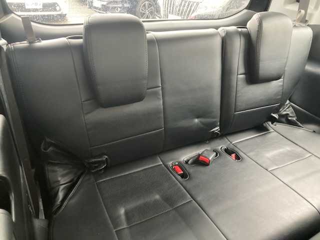 ホンダ ステップワゴン スパーダ S 三重県 2011(平23)年 8.9万km プレミアムブラキッシュパール 【(株)IDOMが運営する【じしゃロン四日市店】の自社ローン対象車両になります。こちらは現金ご利用時の価格です。自社ローンご希望の方は別途その旨お申付け下さい。】/純正HDDナビ（CD/DVD/AM/FM）/フルセグTV/片側パワースライドドア/バックカメラ/純正16インチAW/スマートキー/キセノンライト/純正フロアマット