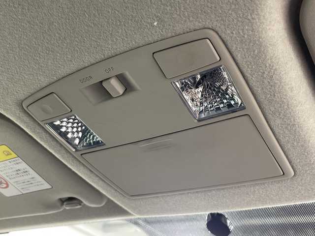 日産 ラフェスタ ハイウェイスター 神奈川県 2014(平26)年 5.5万km メテオグレーマイカ 純正7型ナビ/・BT/フルセグTV/CD/DVD/SD/USB/純正フリップダウンモニター/片側電動スライドドア/MTモード/アイドリングストップ機能/ヘッドライトレベライザー/ステアリングスイッチ/電動格納ミラー/シートリフター/ETC/純正フロアマット/純正15インチアルミホイール/純正ドアバイザー