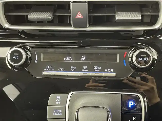 トヨタ アクア X 千葉県 2022(令4)年 2.5万km ブラックマイカ 禁煙車/トヨタセーフティセンス/・プリクラッシュセーフティ/・オートマチックハイビーム /・レーンディパーチャーアラート（LDA）/・ロードサインアシスト（RSA）/・セカンダリーコリジョンブレーキ/・先行車発進お知らせ機能/クリアランスソナー /レーダークルーズコントロール/純正ディスプレイオーディオ/バックカメラ/ETC/ステアリングスイッチ/ヘッドライトレベライザー /電動格納ミラー/純正フロアマット/LEDヘッドライト