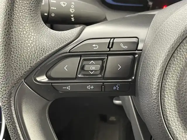 トヨタ アクア X 千葉県 2022(令4)年 2.5万km ブラックマイカ 禁煙車/トヨタセーフティセンス/・プリクラッシュセーフティ/・オートマチックハイビーム /・レーンディパーチャーアラート（LDA）/・ロードサインアシスト（RSA）/・セカンダリーコリジョンブレーキ/・先行車発進お知らせ機能/クリアランスソナー /レーダークルーズコントロール/純正ディスプレイオーディオ/バックカメラ/ETC/ステアリングスイッチ/ヘッドライトレベライザー /電動格納ミラー/純正フロアマット/LEDヘッドライト