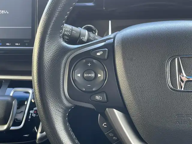 ホンダ ステップワゴン スパーダ ハイブリッド G EX ホンダセンシング 東京都 2017(平29)年 4.7万km プラチナホワイトパール 純正9型ナビ/フルセグTV/CD/DVD再生/バックモニター/ホンダセンシング/前席シートヒーター/追従クルーズ/両側パワースライドドア/ハーフレザーシート/ETC/ドライブレコーダー/純正LEDヘッドライト