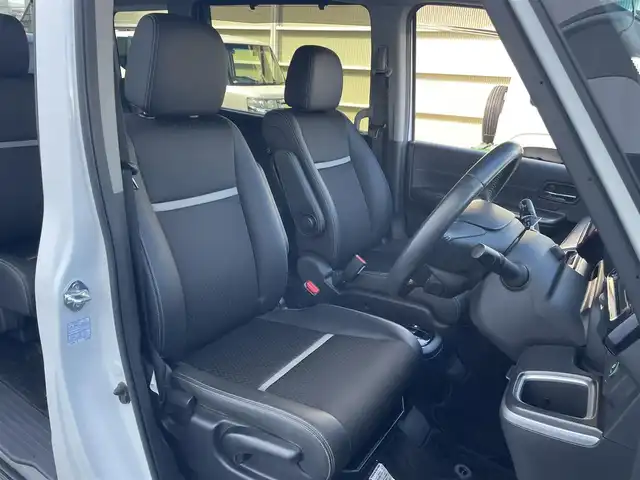 ホンダ ステップワゴン スパーダ ハイブリッド G EX ホンダセンシング 東京都 2017(平29)年 4.7万km プラチナホワイトパール 純正9型ナビ/フルセグTV/CD/DVD再生/バックモニター/ホンダセンシング/前席シートヒーター/追従クルーズ/両側パワースライドドア/ハーフレザーシート/ETC/ドライブレコーダー/純正LEDヘッドライト