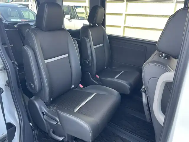 ホンダ ステップワゴン スパーダ ハイブリッド G EX ホンダセンシング 東京都 2017(平29)年 4.7万km プラチナホワイトパール 純正9型ナビ/フルセグTV/CD/DVD再生/バックモニター/ホンダセンシング/前席シートヒーター/追従クルーズ/両側パワースライドドア/ハーフレザーシート/ETC/ドライブレコーダー/純正LEDヘッドライト