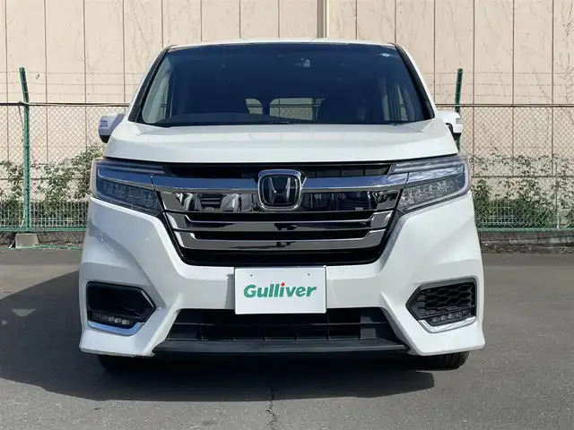 ホンダ ステップワゴン スパーダ ハイブリッド G EX ホンダセンシング 東京都 2017(平29)年 4.7万km プラチナホワイトパール 純正9型ナビ/フルセグTV/CD/DVD再生/バックモニター/ホンダセンシング/前席シートヒーター/追従クルーズ/両側パワースライドドア/ハーフレザーシート/ETC/ドライブレコーダー/純正LEDヘッドライト