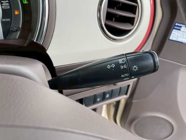 スズキ ラパン ショコラ X 岩手県 2014(平26)年 4.3万km ミルクティーベージュメタリック AIS検査済み/【2510037393】/社外SDナビ/電格ミラー/ABS/オートライト/レザーシート/純正フロアマット/アイドリングストップ/ビルトインETC