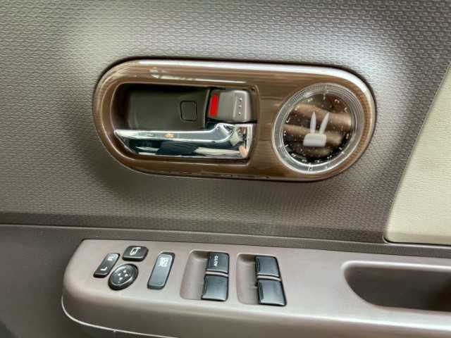 スズキ ラパン ショコラ X 岩手県 2014(平26)年 4.3万km ミルクティーベージュメタリック AIS検査済み/【2510037393】/社外SDナビ/電格ミラー/ABS/オートライト/レザーシート/純正フロアマット/アイドリングストップ/ビルトインETC