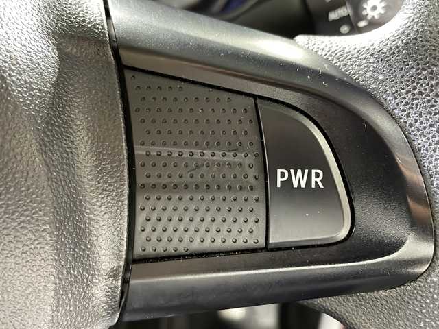 ダイハツ キャスト スタイル X SAⅡ 沖縄県 2016(平28)年 4.5万km ファイアークォーツレッドM 禁煙車　/社外オーディオ　/前後ドライブレコーダー　/スマートアシストII　/アイドリングストップ　/ベンチシート　/プッシュスタート　/純正ドアバイザー　/純正フロアマット/ヘッドライトレベライザー