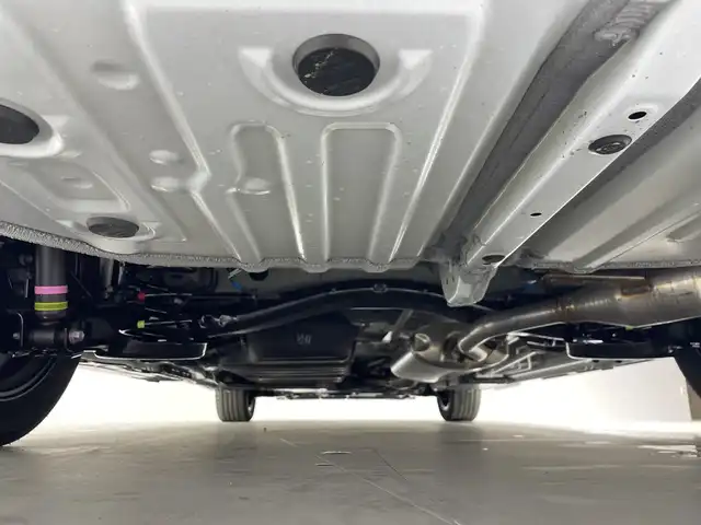 トヨタ ヴォクシー ハイブリッド S－Z 神奈川県 2025(令7)年 0.1千km プラチナホワイトパールマイカ 10.5インチディスプレイオーディオPLUS＋HDMI/両側パワースライドドア/パノラミックビューモニター/快適利便パッケージHI/ユニバーサルステップ/トヨタチームメイト/ブラインドスポットモニター/セーフイグジットアシスト/フロントクロストラフィックアラート/レーンチェンジアシスト/プロジェクターLEDヘッドライト/アダプティブハイビームシステム/ハーフレザーシート/前席シートヒーター/デジタルインナーミラー/全周囲カメラ/カラーヘッドアップディスプレイ