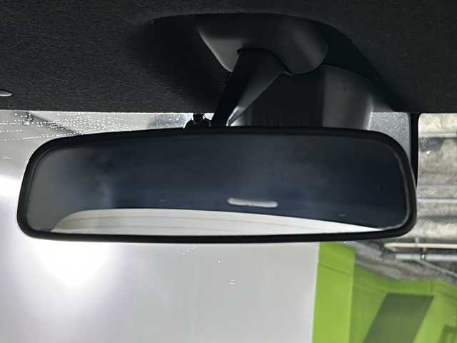 ホンダ Ｎ ＢＯＸ スラッシュ X 沖縄県 2015(平27)年 8.2万km グレーＭⅡ 県外仕入れ　/禁煙車　/純正ナビ　/（フルセグＴＶ　ＣＤ　ＤＶＤ　Ｂｌｕｅｔｏｏｔｈ）　/ストリートロッドスタイルパッケージ　/サウンドマッピングシステム　/あんしんパッケージ/・衝突被害軽減ブレーキ/・サイドカーテンエアバック/・前席i-サイドエアバックシステム/置くだけ充電　/シートヒーター/ハンドルヒーター/ECON/ETC