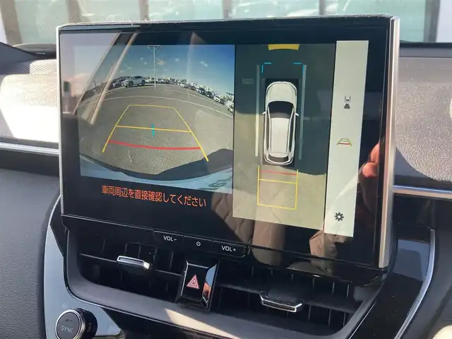 トヨタ カローラ クロス ハイブリッド S 香川県 2023(令5)年 1.9万km プラチナホワイトパールマイカ ワンオーナー/純正１０．５型ディスプレイオーディオナビＴＶ付き/全方位カメラ/アドバンスドパーク/レーダークルコン/ＢＳＭ/前後コーナーセンサー/ＥＴＣ２．０/ＬＥＤヘッドライト/フォグライト/スペアキー/スマートキー/純正17インチAW/純正フロマット