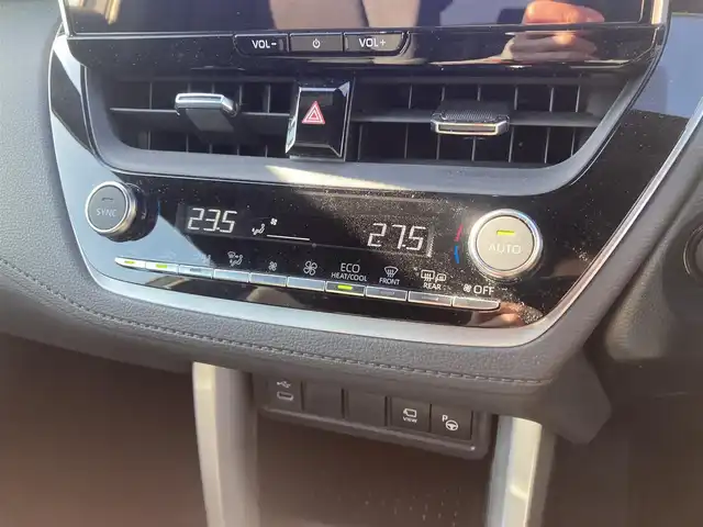 トヨタ カローラ クロス ハイブリッド S 香川県 2023(令5)年 1.9万km プラチナホワイトパールマイカ ワンオーナー/純正１０．５型ディスプレイオーディオナビＴＶ付き/全方位カメラ/アドバンスドパーク/レーダークルコン/ＢＳＭ/前後コーナーセンサー/ＥＴＣ２．０/ＬＥＤヘッドライト/フォグライト/スペアキー/スマートキー/純正17インチAW/純正フロマット