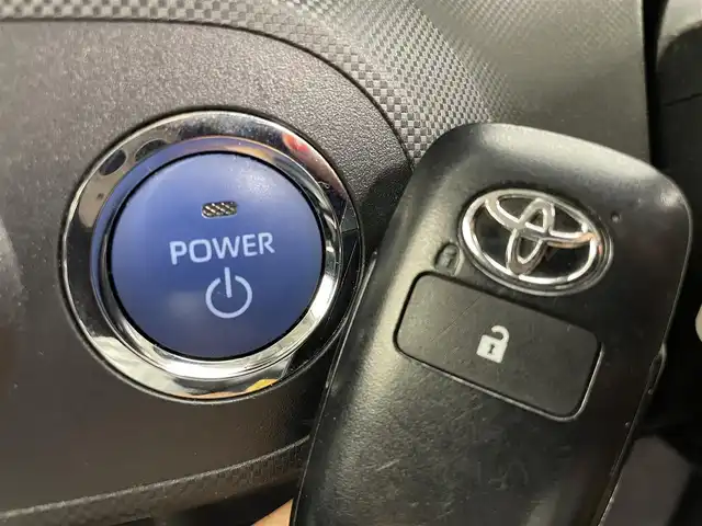 トヨタ ライズ Z 茨城県 2022(令4)年 4.9万km ブラックマイカメタリック 純正9型ナビ/全周囲カメラ/フルセグ/衝突被害軽減ブレーキ/車線逸脱抑制装置/レーダークルーズコントロール/オートマチックハイビーム/クリアランスソナー/BSM/ETC2.0/シートヒーター/純正17インチAW/LEDヘッドライト/スマートキー