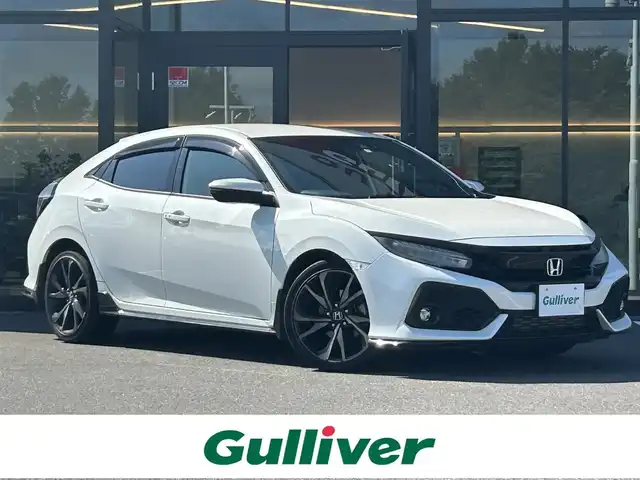 ホンダ シビック ハッチバック ホンダセンシング 栃木県 2018(平30)年 2.7万km ホワイトオーキッドパール ホンダセンシング/純正ナビ/Bluetooth/USB/バックカメラ/ビルトインETC/アダプティブクルーズコントロール/シートヒーター/ステアリングリモコン/パドルシフト/LEDオートライト/フォグランプ/オートハイビーム/アイドリングストップ/電子パーキングブレーキ/オートブレーキホールド/スマートキー