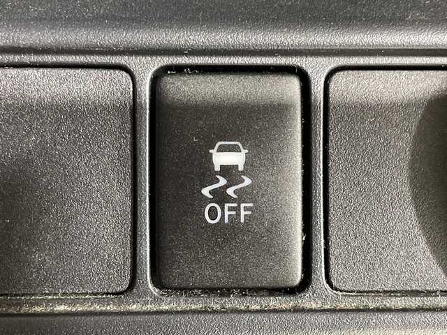 トヨタ カムリ ハイブリット Gパッケージ 福岡県 2013(平25)年 17.2万km アティチュードブラックマイカ 純正メモリナビ/フルセグテレビ/バックカメラ/クルーズコントロール/プッシュスタート/純正ETC/横滑り防止装置/社外アルミホイール（レグザス）/運転席パワーシート