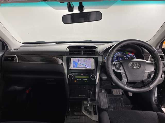 トヨタ カムリ ハイブリット Gパッケージ 福岡県 2013(平25)年 17.2万km アティチュードブラックマイカ 純正メモリナビ/フルセグテレビ/バックカメラ/クルーズコントロール/プッシュスタート/純正ETC/横滑り防止装置/社外アルミホイール（レグザス）/運転席パワーシート