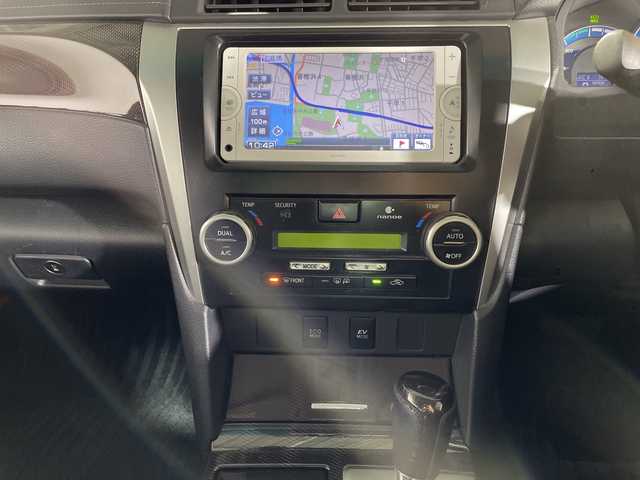 トヨタ カムリ ハイブリット Gパッケージ 福岡県 2013(平25)年 17.2万km アティチュードブラックマイカ 純正メモリナビ/フルセグテレビ/バックカメラ/クルーズコントロール/プッシュスタート/純正ETC/横滑り防止装置/社外アルミホイール（レグザス）/運転席パワーシート