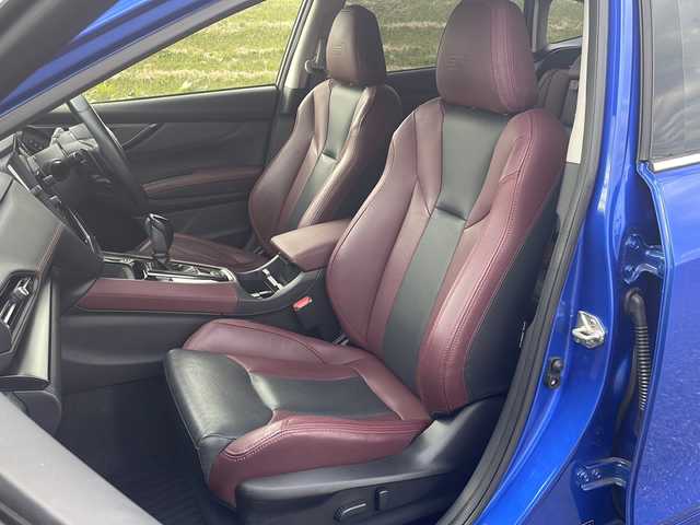 スバル レヴォーグ 1．8STIスポーツ EX 新潟県 2021(令3)年 3.6万km WRブルーパール 4WD/純正11.6インチメモリナビ/BT/USB/AUX/フルセグテレビ/フロント/サイド/バックカメラ/ETC/ドライブレコーダー/衝突被害軽減ブレーキ/レーンキープアシスト/レーダークルーズコントロール/革シート/パワーシート/シートヒーター /パワーバックドア/コーナーセンサー/パドルシフト/ステアリングスイッチ/スマートキー/プッシュスタート/LEDヘッドライト/オートライト/フォグランプ/純正18インチアルミホイール