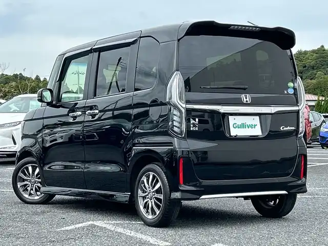 ホンダ Ｎ ＢＯＸ カスタム L 千葉県 2021(令3)年 2.5万km クリスタルブラックパール ８型ナビＶＸＵ－２１７ＮＢｉ　バックカメラ　ＥＴＣ　ドラレコ　電動スライドドア　シートヒーター　レーダークルコン　レーンアシスト　オートライト　ＬＥＤライト　１４インチＡＷ　前後センサー センシング