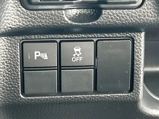 ホンダ Ｎ ＢＯＸ カスタム L 千葉県 2021(令3)年 2.5万km クリスタルブラックパール ８型ナビＶＸＵ－２１７ＮＢｉ　バックカメラ　ＥＴＣ　ドラレコ　電動スライドドア　シートヒーター　レーダークルコン　レーンアシスト　オートライト　ＬＥＤライト　１４インチＡＷ　前後センサー センシング