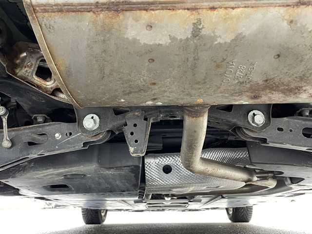 トヨタ プリウス S 宮城県 2016(平28)年 14.8万km シルバー (株)IDOMが運営する【じしゃロン仙台店】の自社ローン専用車両になりますこちらは現金またはオートローンご利用時の価格です。自社ローンご希望の方は別途その旨お申付け下さい/純正ナビ/フルセグ/衝突軽減システム/プッシュスタート/スマートキー/ETC