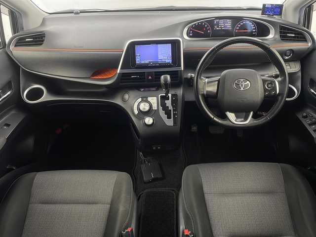 トヨタ シエンタ G 栃木県 2018(平30)年 3.9万km ブラックマイカ 両側パワースライドドア　/社外ナビ　/　フルセグ/CD/ＤＶＤ/Ｂｌｕｅｔｏｏｔｈ/SD/バックカメラ　/衝突軽減ブレーキ/ＥＴＣ　/前方ドライブレコーダー　/社外レーダー/アイドリングストップ　　/オートハイビーム／ライト/フォグランプ　/電格ウィンカーミラー/プッシュスタート/スマートキー/社外１５インチAW/純正フロアマット/保証書・取扱説明書/ワンオーナー　