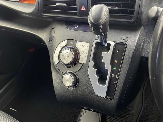 トヨタ シエンタ G 栃木県 2018(平30)年 3.9万km ブラックマイカ 両側パワースライドドア　/社外ナビ　/　フルセグ/CD/ＤＶＤ/Ｂｌｕｅｔｏｏｔｈ/SD/バックカメラ　/衝突軽減ブレーキ/ＥＴＣ　/前方ドライブレコーダー　/社外レーダー/アイドリングストップ　　/オートハイビーム／ライト/フォグランプ　/電格ウィンカーミラー/プッシュスタート/スマートキー/社外１５インチAW/純正フロアマット/保証書・取扱説明書/ワンオーナー　