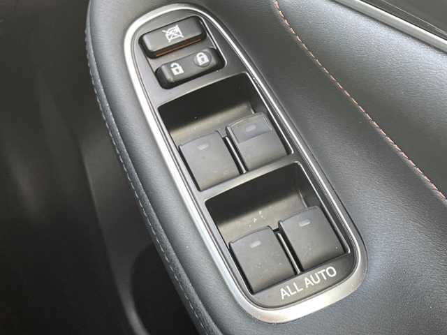 トヨタ クラウン アスリート S 山口県 2013(平25)年 4.7万km ホワイトパールクリスタルシャイン 純正HDDナビ/AM/FM/CD/DVD/Bluetooth/ワンセグTV/全方位カメラ/クルーズコントロール/レザーシート/前後コーナーセンサー/前席シートヒーター/前席エアシーター/純正フロアマット/純正17インチアルミホイール/LEDヘッドライト/ETC