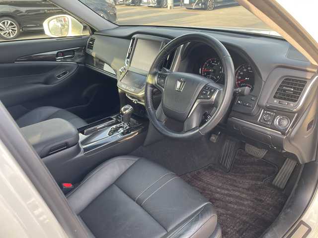 トヨタ クラウン アスリート S 山口県 2013(平25)年 4.7万km ホワイトパールクリスタルシャイン 純正HDDナビ/AM/FM/CD/DVD/Bluetooth/ワンセグTV/全方位カメラ/クルーズコントロール/レザーシート/前後コーナーセンサー/前席シートヒーター/前席エアシーター/純正フロアマット/純正17インチアルミホイール/LEDヘッドライト/ETC