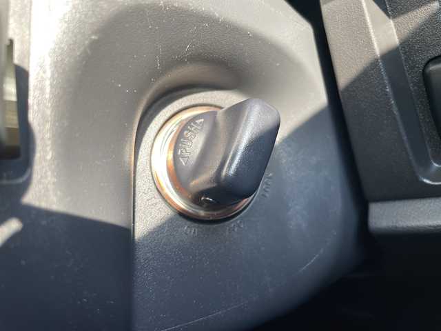 三菱 デリカＤ：５ D－Power package 道東・釧路十勝 2014(平26)年 8.8万km ディープシーグリーンメタリック/アイガーグレーメタリック 4WD/社外ナビ/・フルセグ/CD/DVD/ラジオ/iPod/バックカメラ/クルーズコントロール/両側パワースライドドア/フロントシートヒーター/パドルシフト/ETC/フロアマット/ドアバイザー