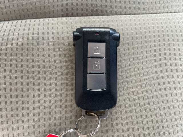 三菱 デリカＤ：５ D－Power package 道東・釧路十勝 2014(平26)年 8.8万km ディープシーグリーンメタリック/アイガーグレーメタリック 4WD/社外ナビ/・フルセグ/CD/DVD/ラジオ/iPod/バックカメラ/クルーズコントロール/両側パワースライドドア/フロントシートヒーター/パドルシフト/ETC/フロアマット/ドアバイザー