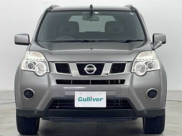 日産 エクストレイル 20Xt 道央・札幌 2011(平23)年 8.7万km ブレードシルバー ・4WD/・社外ナビ（MDV-L503）/&CD&DVD&USB&フルセグTV/・横滑り防止装置/・ダウンヒルアシストコントロール/・全席シートヒーター/・撥水シート/・ETC/・ドアミラーヒーター/・ルーフレール/・オートライト/・スマートキー/・スペアキー