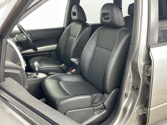 日産 エクストレイル 20Xt 道央・札幌 2011(平23)年 8.7万km ブレードシルバー ・4WD/・社外ナビ（MDV-L503）/&CD&DVD&USB&フルセグTV/・横滑り防止装置/・ダウンヒルアシストコントロール/・全席シートヒーター/・撥水シート/・ETC/・ドアミラーヒーター/・ルーフレール/・オートライト/・スマートキー/・スペアキー