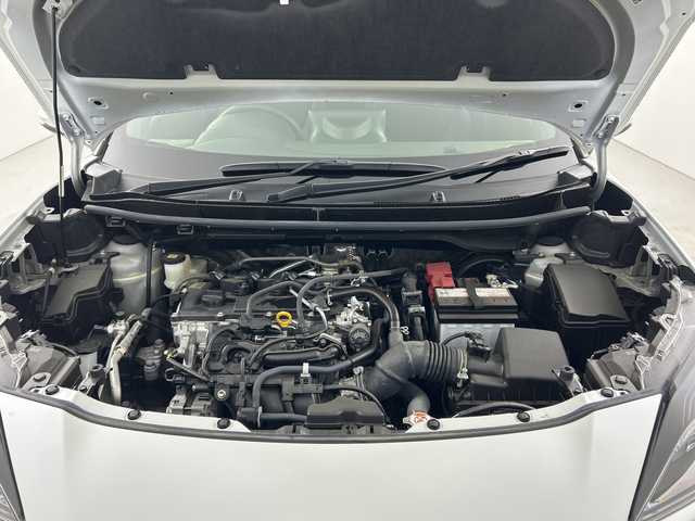 トヨタ ヤリスクロス Z 愛知県 2022(令4)年 0.2万km プラチナホワイトパールマイカ 純正8インチディスプレイオーディオ/・ナビ/・フルセグTV/・Bluetooth/パノラミックビューモニター/ビルトインETC2.0/純正前後ドライブレコーダー/合皮/ファブリックコンビシート/運転席パワーシート/前席シートヒーター/トヨタセーフティセンス/・プリクラッシュセーフティ/・レーントレーシングアシスト/・レーダークルーズコントロール/・オートマチックハイビーム/・ロードサインアシスト/フルLEDヘッドランプ/純正18インチアルミホイール/ステアリングヒーター/ナノイーX/スマートキー