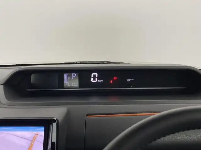 ダイハツ タント ファンクロスターボ 埼玉県 2023(令5)年 0.7万km サンドベージュメタリック スマートアシスト　社外９インチナビ　パノラマモニター　ビルトインＥＴＣ　ドライブレコーダー　シートヒーター　ＨＤＭＩ　純正アルミホイール　スマートキー　オートハイビーム　ＬＥＤヘッドライト　地デジＴＶ