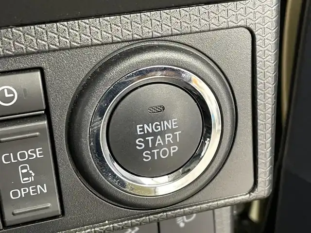 ダイハツ タント ファンクロスターボ 埼玉県 2023(令5)年 0.7万km サンドベージュメタリック スマートアシスト　社外９インチナビ　パノラマモニター　ビルトインＥＴＣ　ドライブレコーダー　シートヒーター　ＨＤＭＩ　純正アルミホイール　スマートキー　オートハイビーム　ＬＥＤヘッドライト　地デジＴＶ