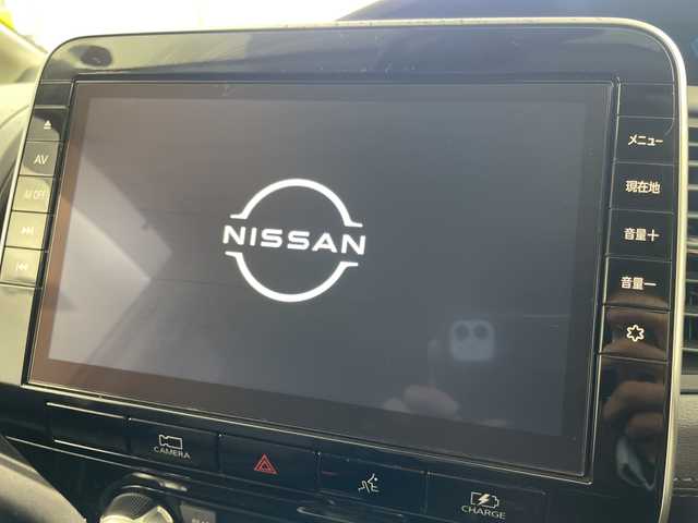 日産 セレナ e－パワー ハイウェイスター V 岐阜県 2021(令3)年 6.5万km ダークメタルグレー プロパイロット/10インチ純正SDナビ/フルセグ/BT/DVD/アラウンドビューモニター/デジタルインナーミラー/ビルトインETC/車線逸脱警報/車線逸脱防止支援/後側方車両検知警報/後側方衝突防止支援/エマージェンシーブレーキ/クリアランスソナー/両側パワースライドドア/LEDオートライト/フォグランプ/ハイビームアシスト/純正15インチAW/シートバックテーブル/サンシェード/純正フロアマット/サイドバイザー/スマートキー/スペアキー