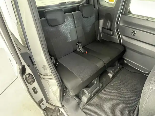 ダイハツ ウェイク X SA 滋賀県 2015(平27)年 8万km パールホワイトⅢ 社外メモリーナビ/フルセグテレビ/バックカメラ/片側パワースライドドア/アイドリングストップ/LEDヘッドライト/衝突軽減ブレーキ/オートライト/ETC/ステアリングスイッチ/プッシュスタート/スマートキー
