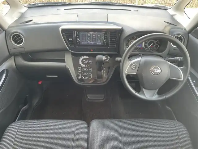 日産 デイズ ルークス ハイウェイスター Xターボ 滋賀県 2018(平30)年 4.8万km アッシュブラウンM ガソリン/2WD/CVT/片側パワースライド/純正7インチナビ【MM3180D-W】/(AM/FM/CD/DVD/フルセグ/Bluetooth)/アラウンドビューモニター/バックカメラ/ETC/前ドライブレコーダー/プリクラッシュセーフティ/レーンキープアシスト/横滑り防止装置/コーナーセンサー/電動格納ミラー/ディスプレイ付自動防眩式ルームミラー/アイドリングストップ/革巻きステアリング/ステアリングスイッチ/オートライト/LEDヘッドライト/フロントフォグ/オートハイビーム/フルオートエアコン/後部座席エアサーキュレーター/プッシュスタート/純正フロアマット/純正ドアバイザー/スマートキー/スペアキー