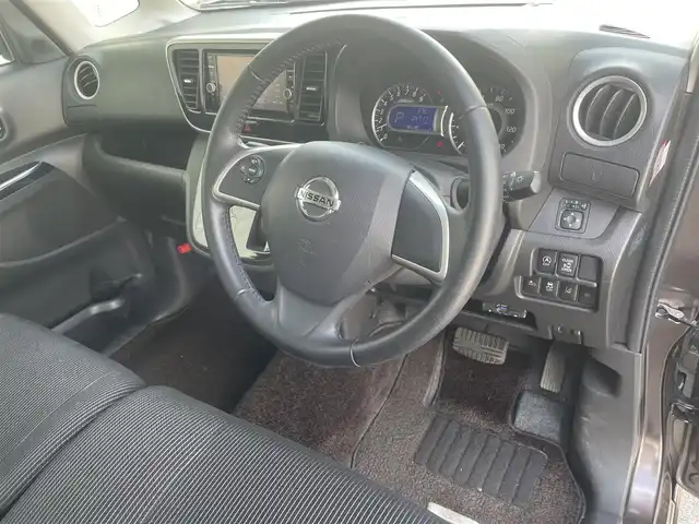 日産 デイズ ルークス ハイウェイスター Xターボ 滋賀県 2018(平30)年 4.8万km アッシュブラウンM ガソリン/2WD/CVT/片側パワースライド/純正7インチナビ【MM3180D-W】/(AM/FM/CD/DVD/フルセグ/Bluetooth)/アラウンドビューモニター/バックカメラ/ETC/前ドライブレコーダー/プリクラッシュセーフティ/レーンキープアシスト/横滑り防止装置/コーナーセンサー/電動格納ミラー/ディスプレイ付自動防眩式ルームミラー/アイドリングストップ/革巻きステアリング/ステアリングスイッチ/オートライト/LEDヘッドライト/フロントフォグ/オートハイビーム/フルオートエアコン/後部座席エアサーキュレーター/プッシュスタート/純正フロアマット/純正ドアバイザー/スマートキー/スペアキー