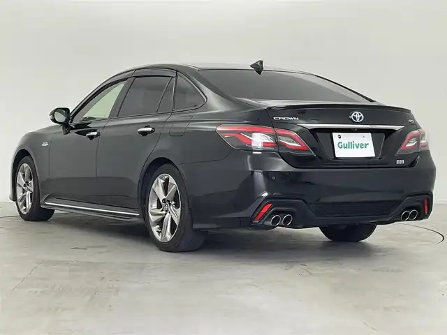 トヨタ クラウン ハイブリッド RS アドバンス 群馬県 2018(平30)年 6.9万km プレシャスブラックパール 本革シート/・前席パワーシート(シートヒーター/シートベンチレーション)/ビルトインETC2.0/＝＝＝＝＝＝＝＝＝/純正8インチSDナビゲーション/・フルセグ/AM/FM/Bluetooth/Miracast/・USB/AUX/CD/DVD/===========/3眼LEDヘッドランプ(オートレベリング機能付)＋LEDクリアランスランプ(デイライト機能/ヘッドランプクリーナー)/Toyota Safety Sense/・プリクラッシュセーフティ(歩行者・自転車運転者検知機能付衝突回避支援タイプ/ミリ波レーダー＋単眼カメラ方式)/・レーントレーシングアシスト/・レーダークルーズコントロール(全車速追従機能付)/・ロードサインアシスト/・アダプティブハイビームシステム/先行車発進告知機能/ブラインドスポットモニター/インテリジェントクリアランスソナー/リヤロストラフィックオートブレーキ