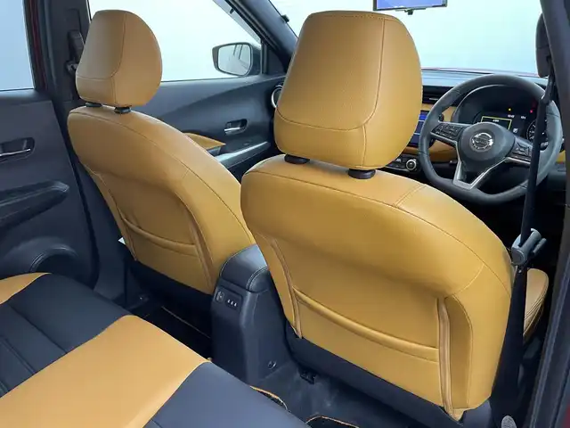 日産 キックス X ツートーンインテリアED 群馬県 2021(令3)年 5万km ラディアントレッド/ピュアブラック 2トーン 純正９インチナビ　アラウンドビューモニター　プロパイロット　ＬＥＤ　オートハイビーム　シートヒーター　純正１７インチＡＷ　ステアリングヒーター　ステアリングリモコン　ＥＴＣ　ドライブレコーダー　禁煙車