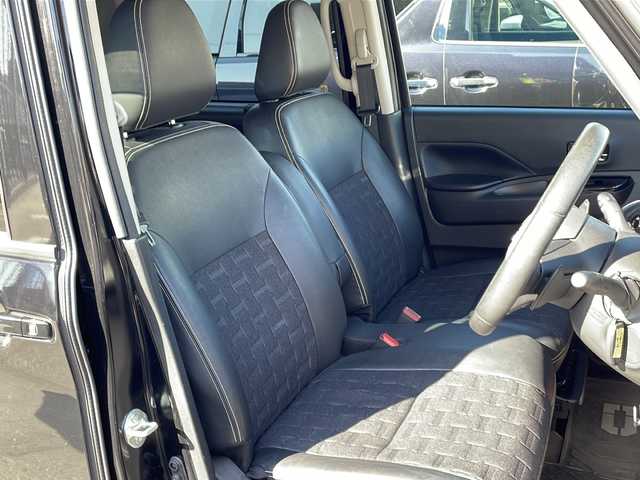 三菱 デリカミニ T プレミアム 長野県 2023(令5)年 2.2万km アメジストブラック 禁煙車/ワンオーナー/４WD/純正9インチナビ/【MM222D-LM】/（フルセグTV/Bluetooth）/e-Assist./・衝突被害軽減ブレーキ/・踏み間違い衝突防止アシスト/・車線逸脱防止支援機能/・オートマチックハイビーム/・ふらつき警報/・前方衝突予測警報/・標識検知システム/・先行車発進通知/・マイパイロット（レーダークルーズコントロール・車線維持支援）/・デジタルルームミラー/・マルチアラウンドモニター/ビルトインETC/ハンズフリー両側パワースライドドア/ドライブレコーダー/ハーフレザーシート/前席シートヒーター/ステアリングヒーター/革巻きステアリング/ステアリングスイッチ/パドルシフト/電動パーキングブレーキ/ブレーキホールド/LEDヘッドライト/フォグランプ/オートライト/スマートキー/Pスタート/電動格納ミラー/純正15インチAW/純正ラバーマット/ルーフレール