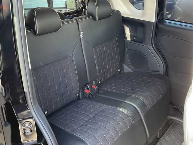 三菱 デリカミニ T プレミアム 長野県 2023(令5)年 2.2万km アメジストブラック 禁煙車/ワンオーナー/４WD/純正9インチナビ/【MM222D-LM】/（フルセグTV/Bluetooth）/e-Assist./・衝突被害軽減ブレーキ/・踏み間違い衝突防止アシスト/・車線逸脱防止支援機能/・オートマチックハイビーム/・ふらつき警報/・前方衝突予測警報/・標識検知システム/・先行車発進通知/・マイパイロット（レーダークルーズコントロール・車線維持支援）/・デジタルルームミラー/・マルチアラウンドモニター/ビルトインETC/ハンズフリー両側パワースライドドア/ドライブレコーダー/ハーフレザーシート/前席シートヒーター/ステアリングヒーター/革巻きステアリング/ステアリングスイッチ/パドルシフト/電動パーキングブレーキ/ブレーキホールド/LEDヘッドライト/フォグランプ/オートライト/スマートキー/Pスタート/電動格納ミラー/純正15インチAW/純正ラバーマット/ルーフレール