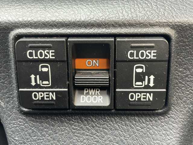 トヨタ シエンタ ハイブリッド G クエロ 兵庫県 2020(令2)年 5.3万km ホワイトパールクリスタルシャイン 純正SDナビ　フルセグ、DVD、BT、AM、FM/バックカメラ/ビルトインETC/クルーズコントロール/衝突被害軽減ブレーキ/車線逸脱警報/両側パワースライドドア/ハーフレザーシート/前方ドライブレコーダー/プッシュスタート/スマートキー×２	/横滑り防止/純正フロアマット